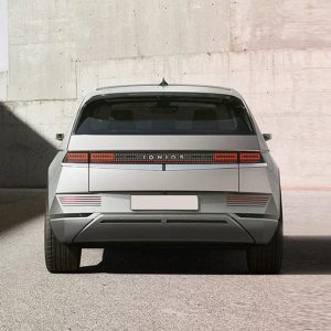 hyundai-ioniq-5-full-rear-view-707775